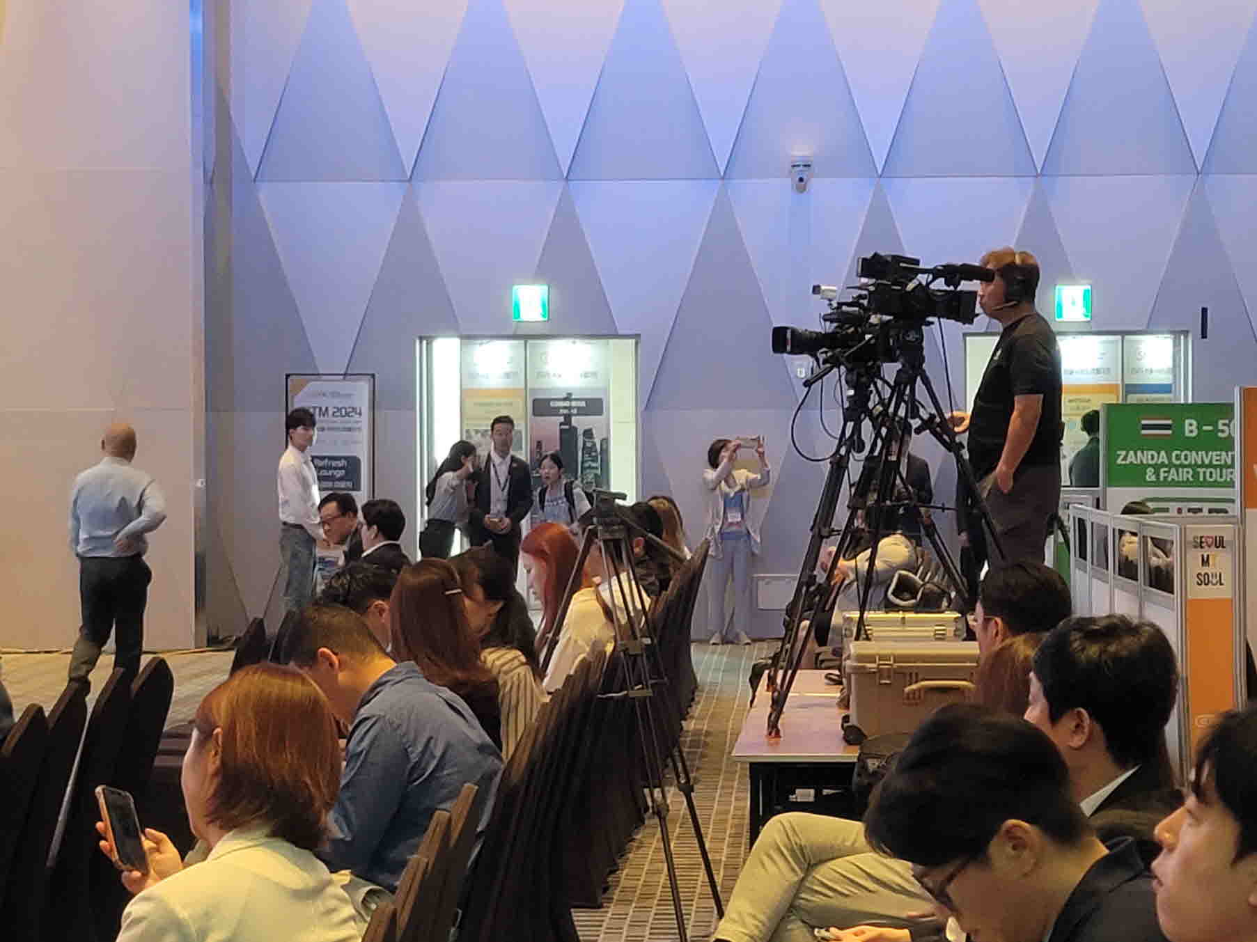 aa835c45025d3e6e38dba1de54e07799_1771713389_8358.jpg aa835c45025d3e6e38dba1de54e07799_1771713389_8358.jpg